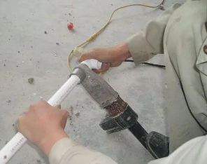 东宝漏水维修电话